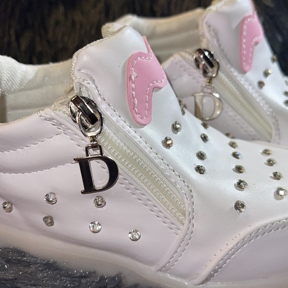 Shoes Little Girl Sneakers Poshmark